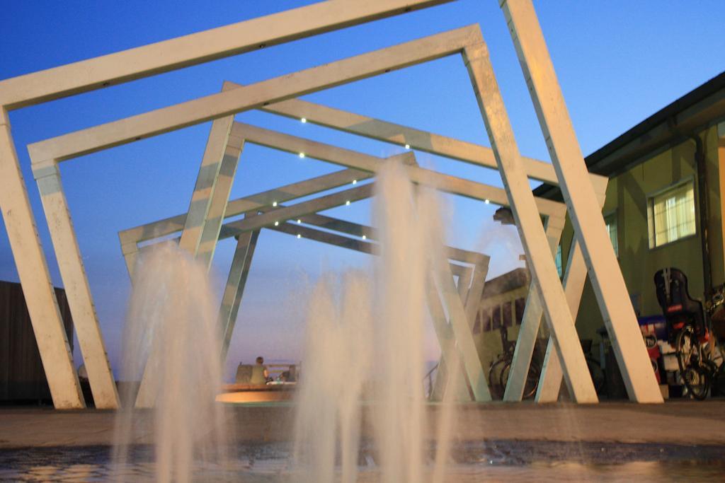 מרינה די צ'צ'ינה Lungomare Hotel מראה חיצוני תמונה