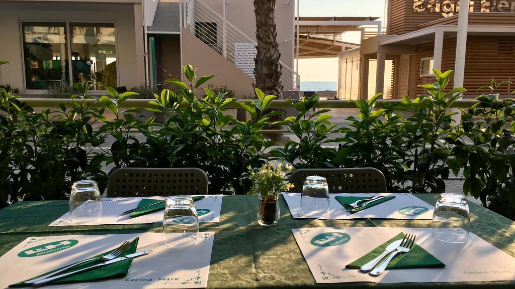 מרינה די צ'צ'ינה Lungomare Hotel מראה חיצוני תמונה